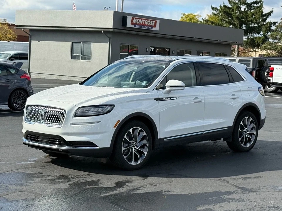 2022 Lincoln Nautilus - Image 7 of 21