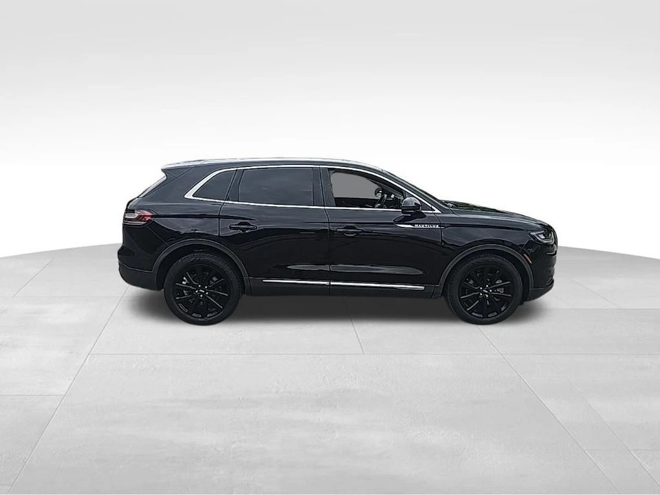 2022 Lincoln Nautilus - Image 4 of 12