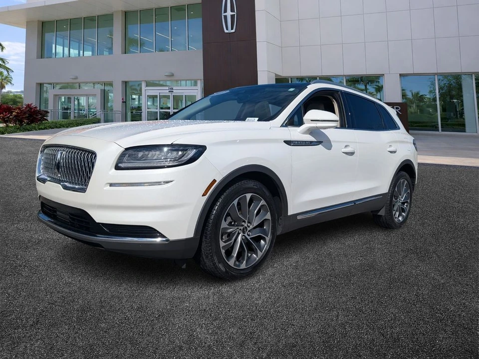 2022 Lincoln Nautilus - Image 3 of 12