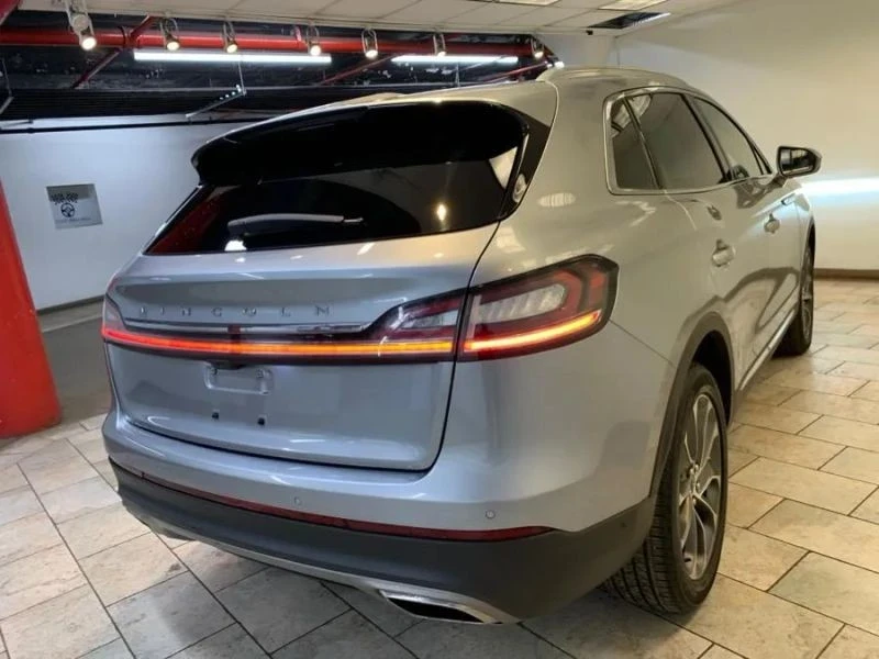 2022 Lincoln Nautilus - Image 8 of 12