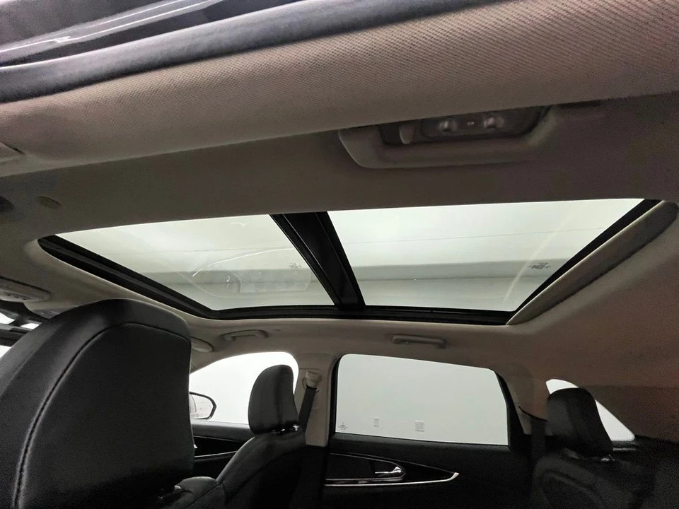 2022 Lincoln Nautilus - Image 4 of 12