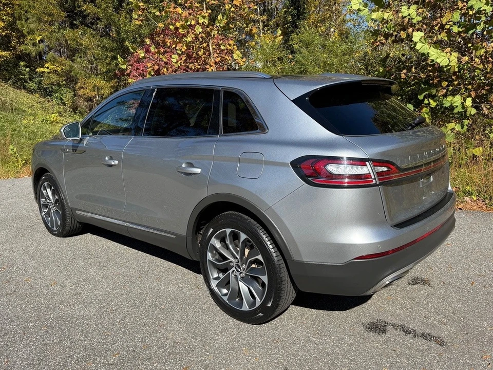2022 Lincoln Nautilus - Image 8 of 12