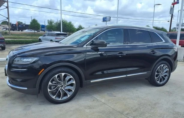 2022 Lincoln Nautilus - Image 3 of 12