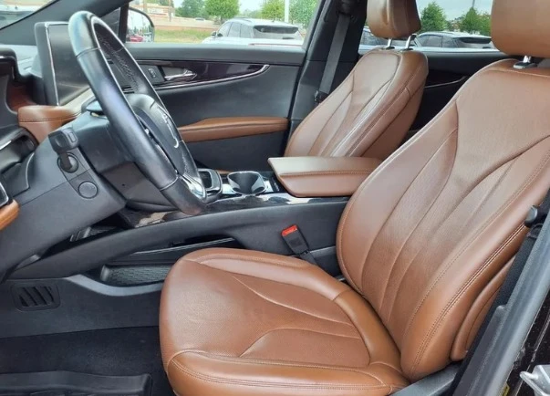 2022 Lincoln Nautilus - Image 11 of 12