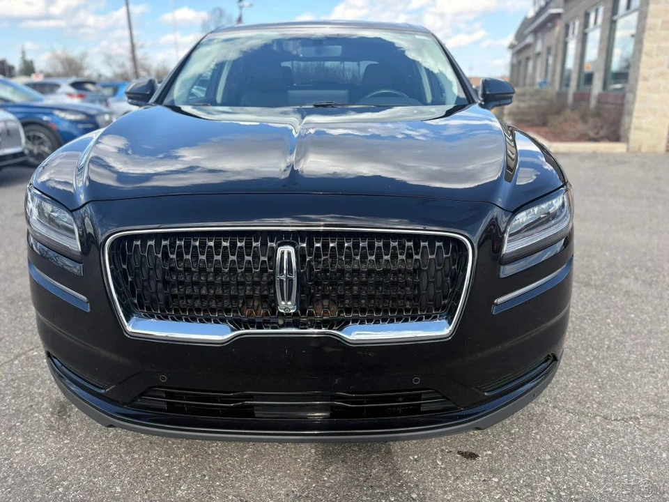 2022 Lincoln Nautilus - Image 2 of 24