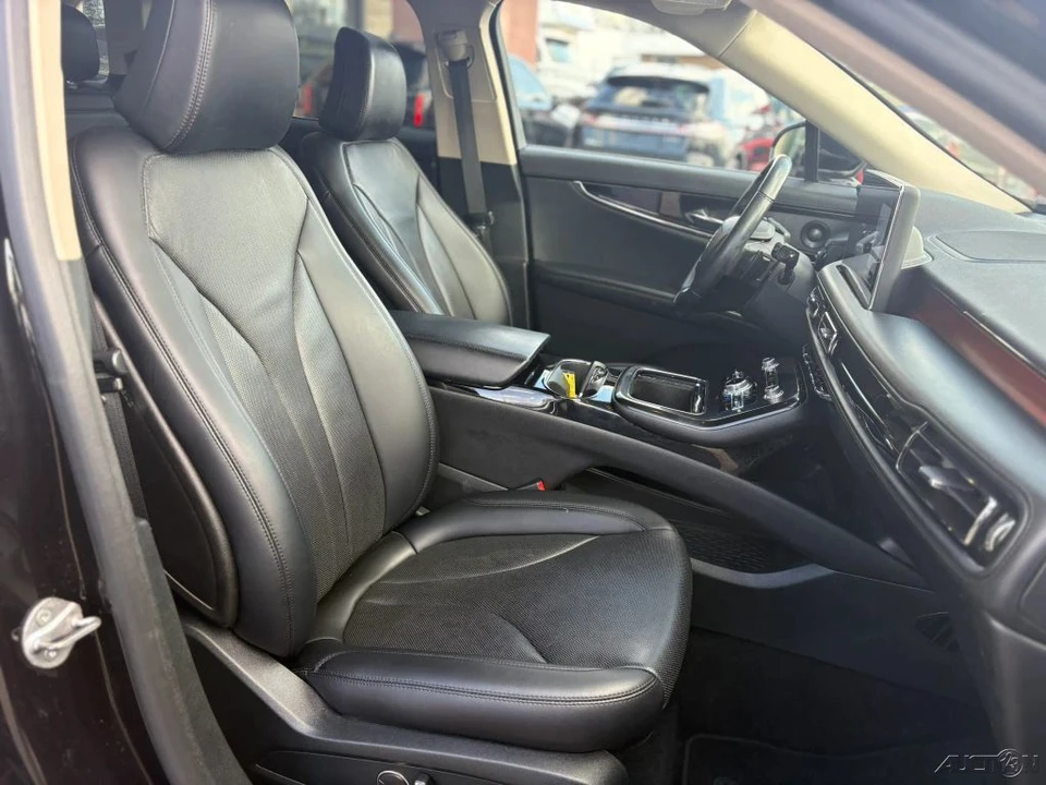 2022 Lincoln Nautilus - Image 10 of 24
