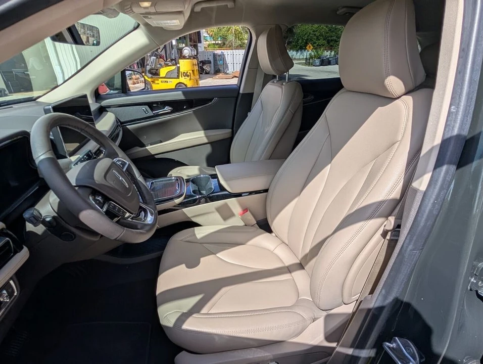 2022 Lincoln Nautilus - Image 10 of 21