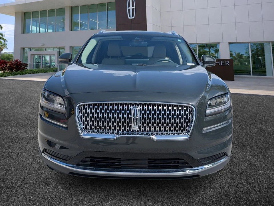 2022 Lincoln Nautilus - Image 2 of 21