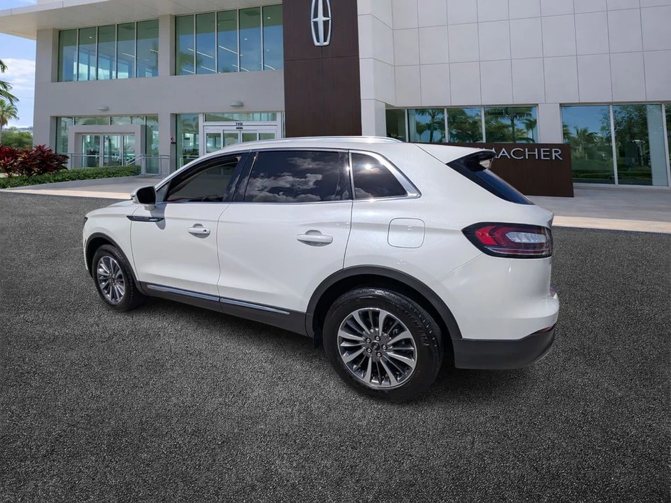 2022 Lincoln Nautilus - Image 5 of 21
