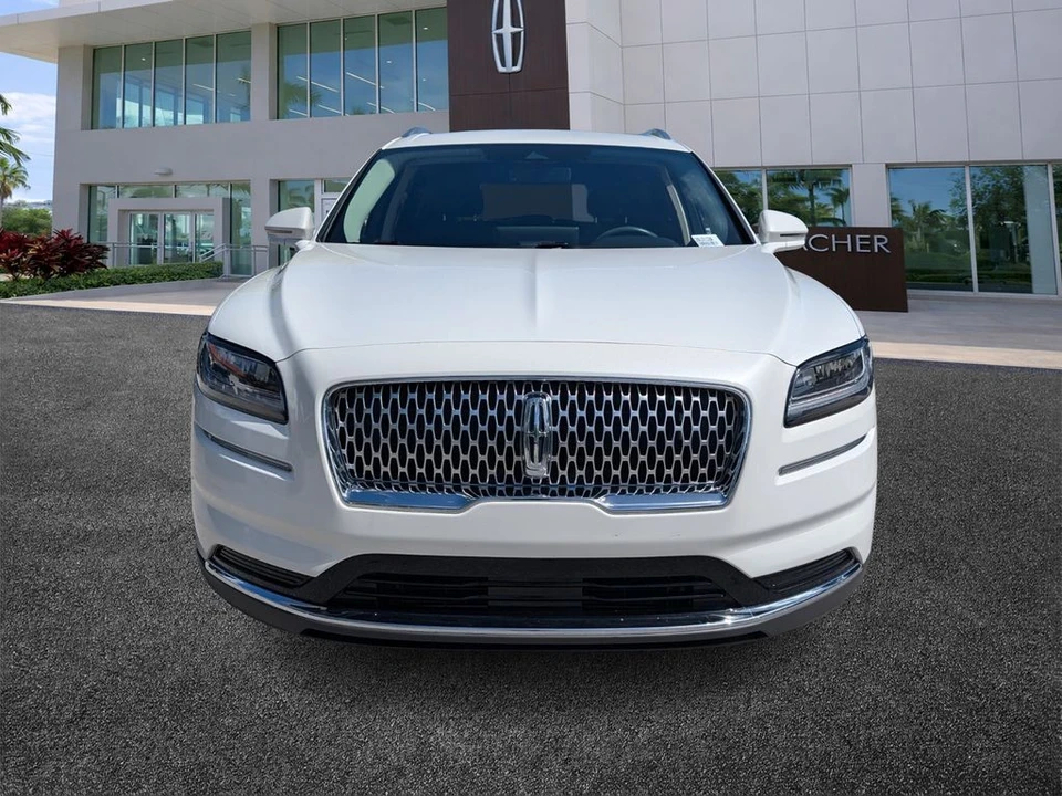 2022 Lincoln Nautilus - Image 2 of 21