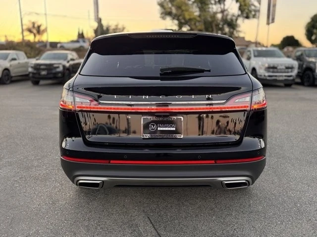 2022 Lincoln Nautilus - Image 11 of 12