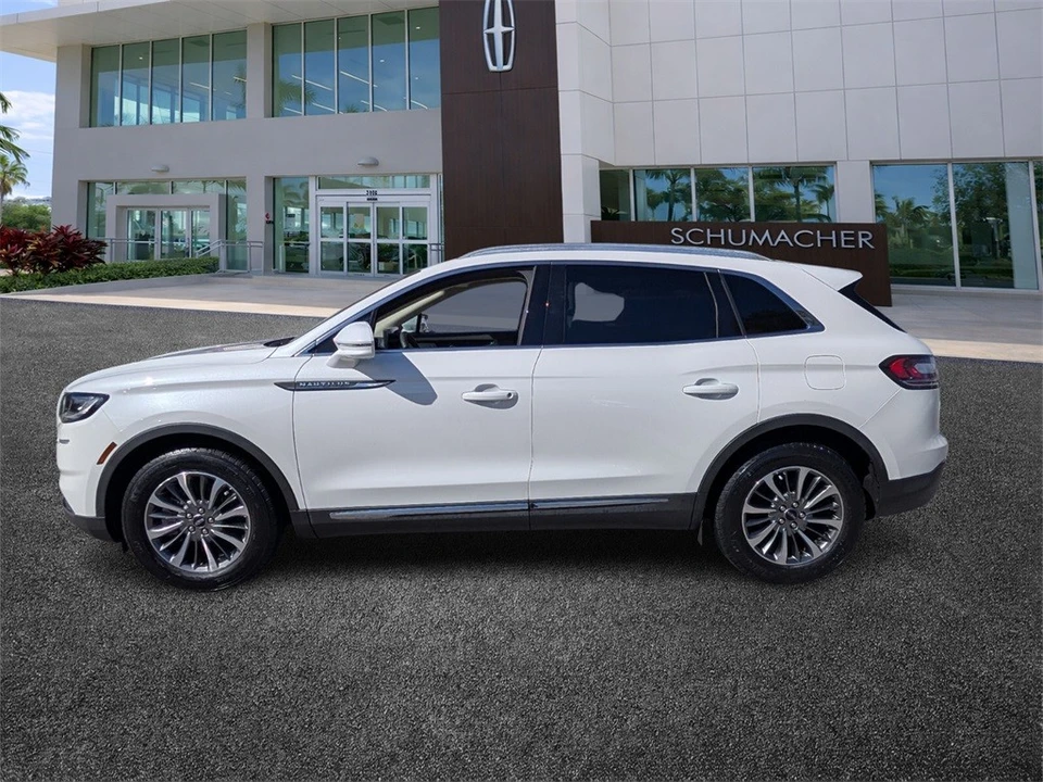 2022 Lincoln Nautilus - Image 4 of 12