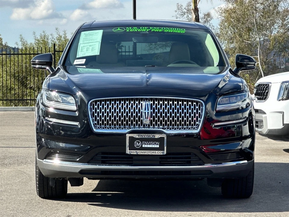 2022 Lincoln Nautilus - Image 8 of 12