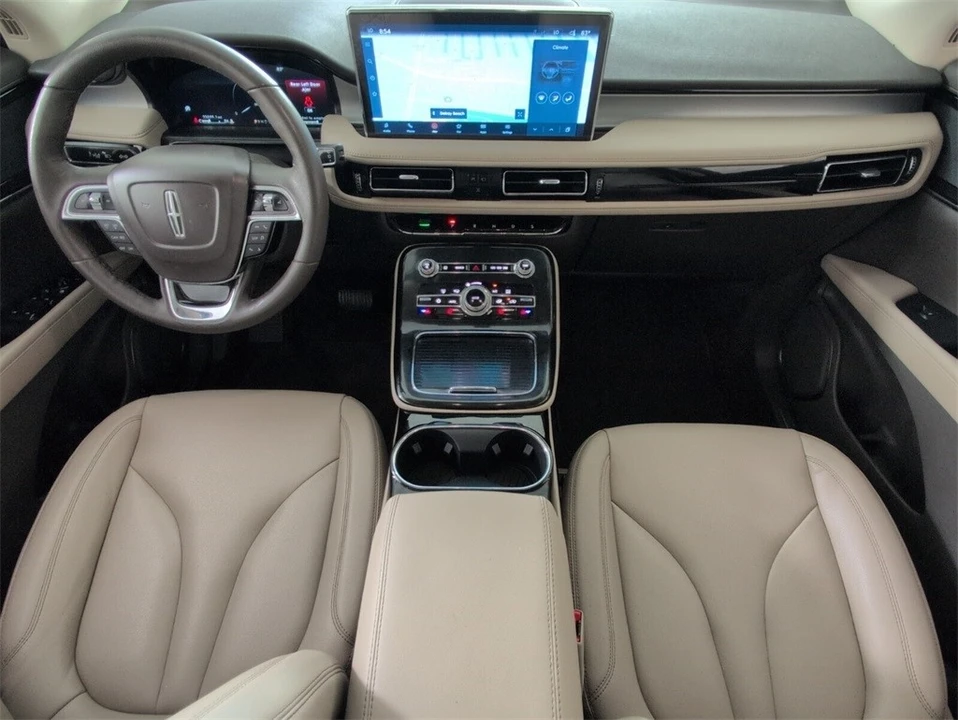 2022 Lincoln Nautilus - Image 10 of 12