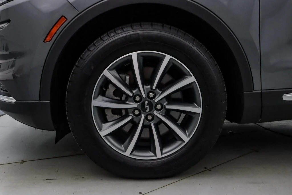 2022 Lincoln Nautilus - Image 11 of 21