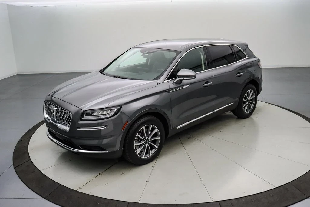 2022 Lincoln Nautilus - Image 9 of 21