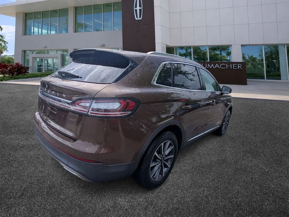 2022 Lincoln Nautilus - Image 7 of 21