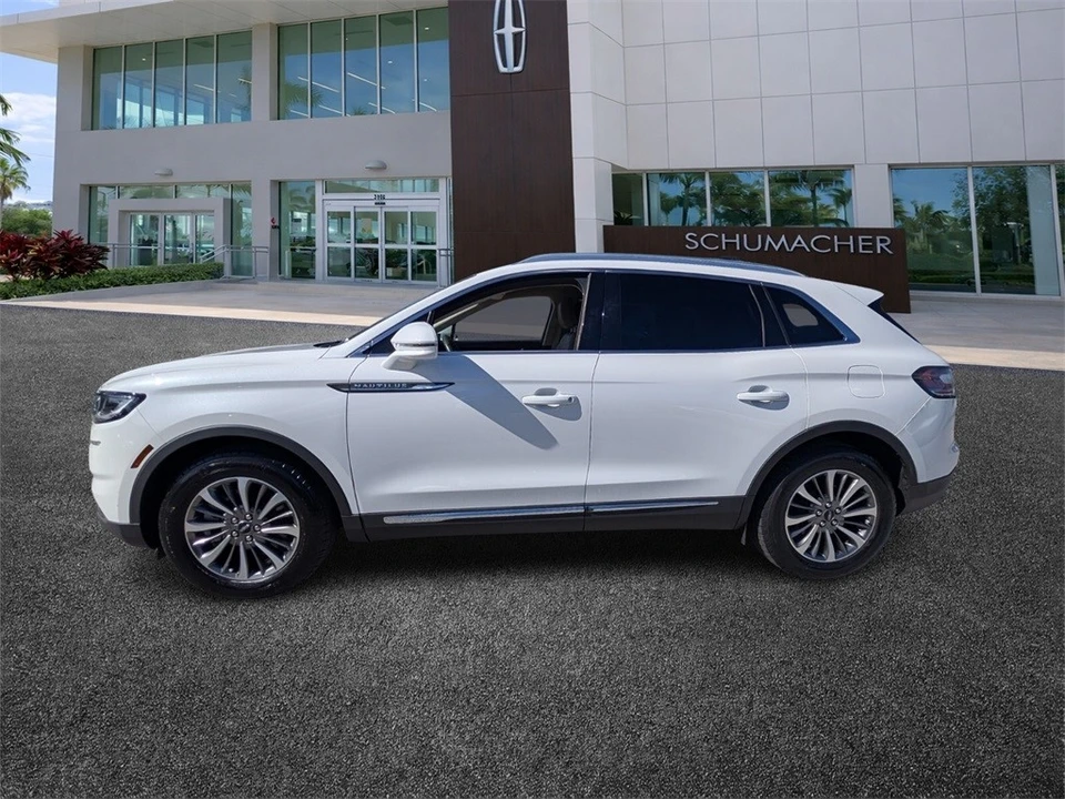 2022 Lincoln Nautilus - Image 4 of 12