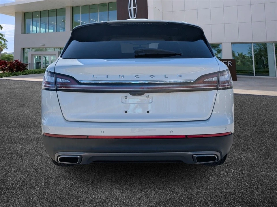 2022 Lincoln Nautilus - Image 6 of 12