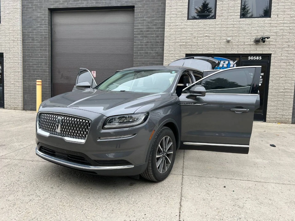 2022 Lincoln Nautilus - Image 14 of 21