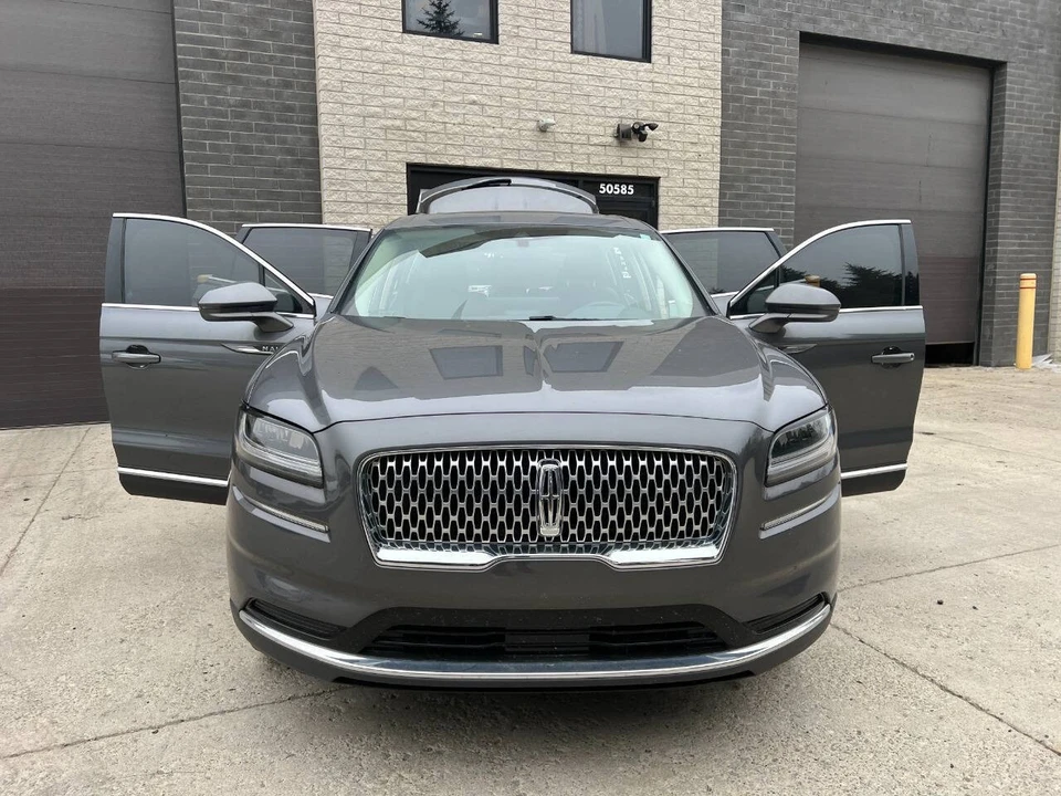 2022 Lincoln Nautilus - Image 15 of 21