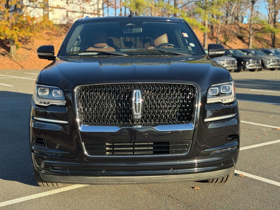 2022 Lincoln Navigator 4th Gen - Image 2 of 21