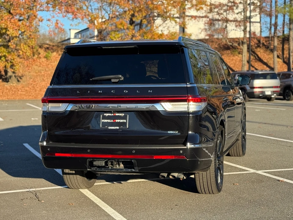 2022 Lincoln Navigator 4th Gen - Image 11 of 21