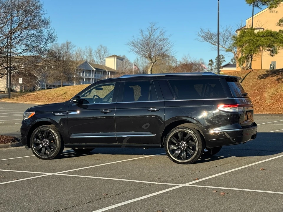 2022 Lincoln Navigator 4th Gen - Image 7 of 21