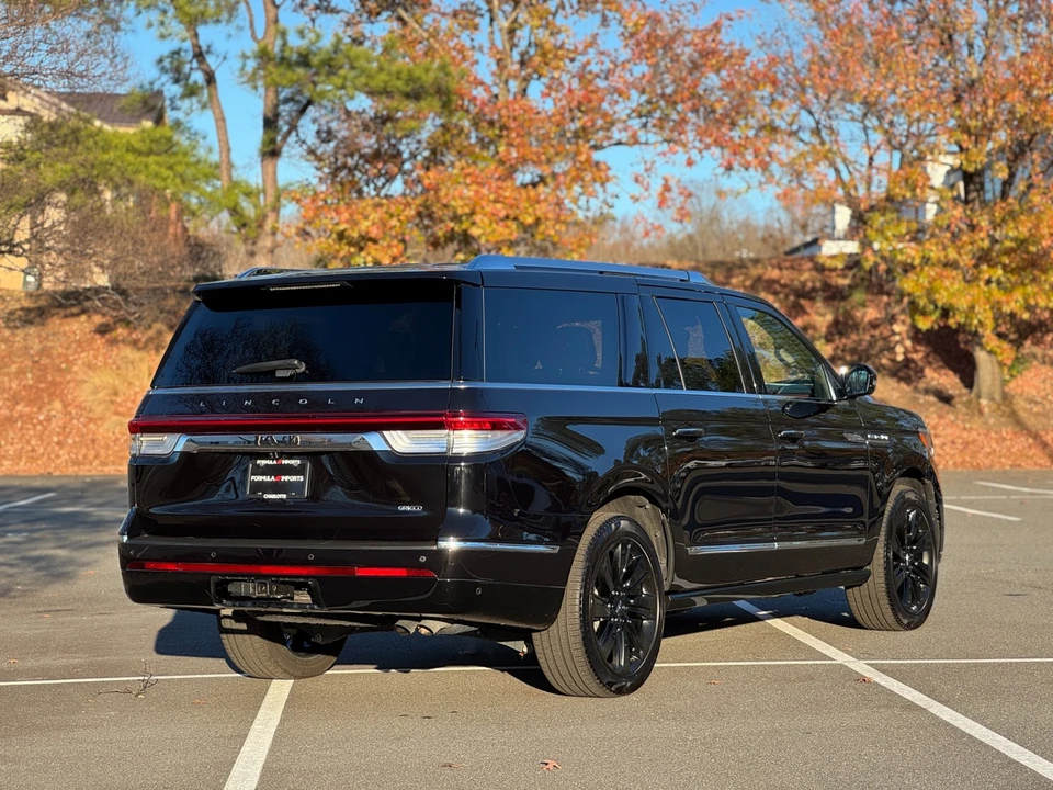 2022 Lincoln Navigator 4th Gen - Image 12 of 21