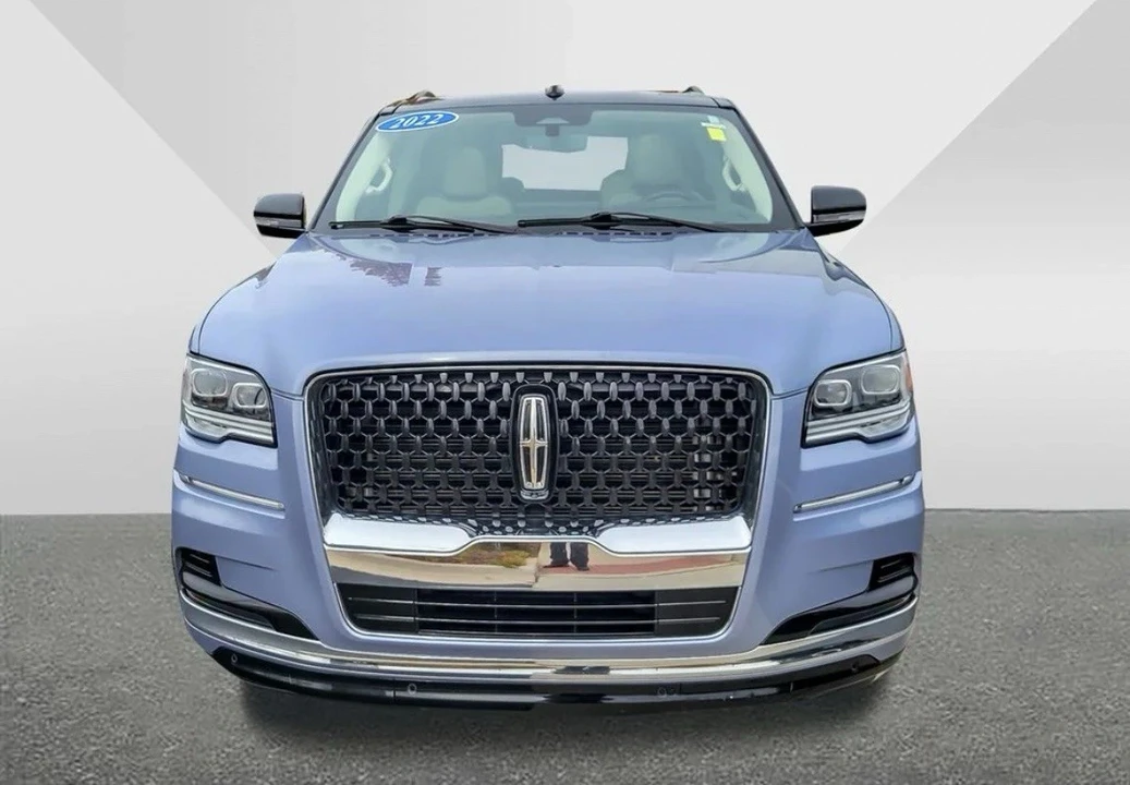2022 Lincoln Navigator 4th Gen - Image 2 of 14