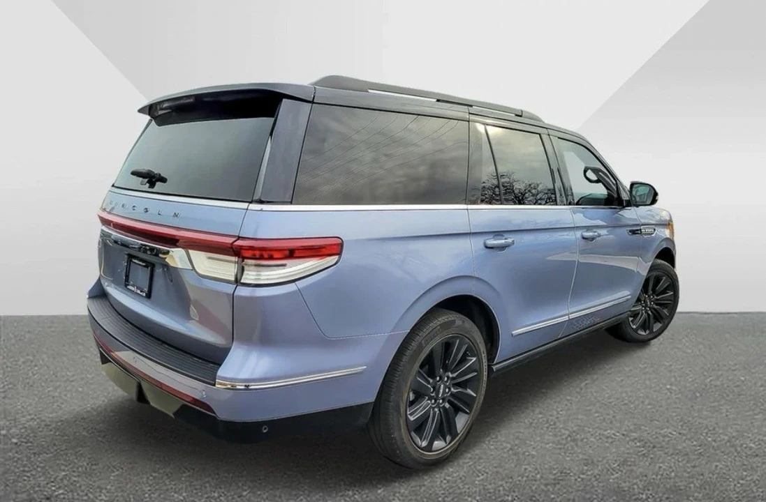 2022 Lincoln Navigator 4th Gen - Image 7 of 14