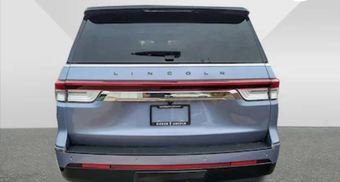 2022 Lincoln Navigator 4th Gen - Image 5 of 14