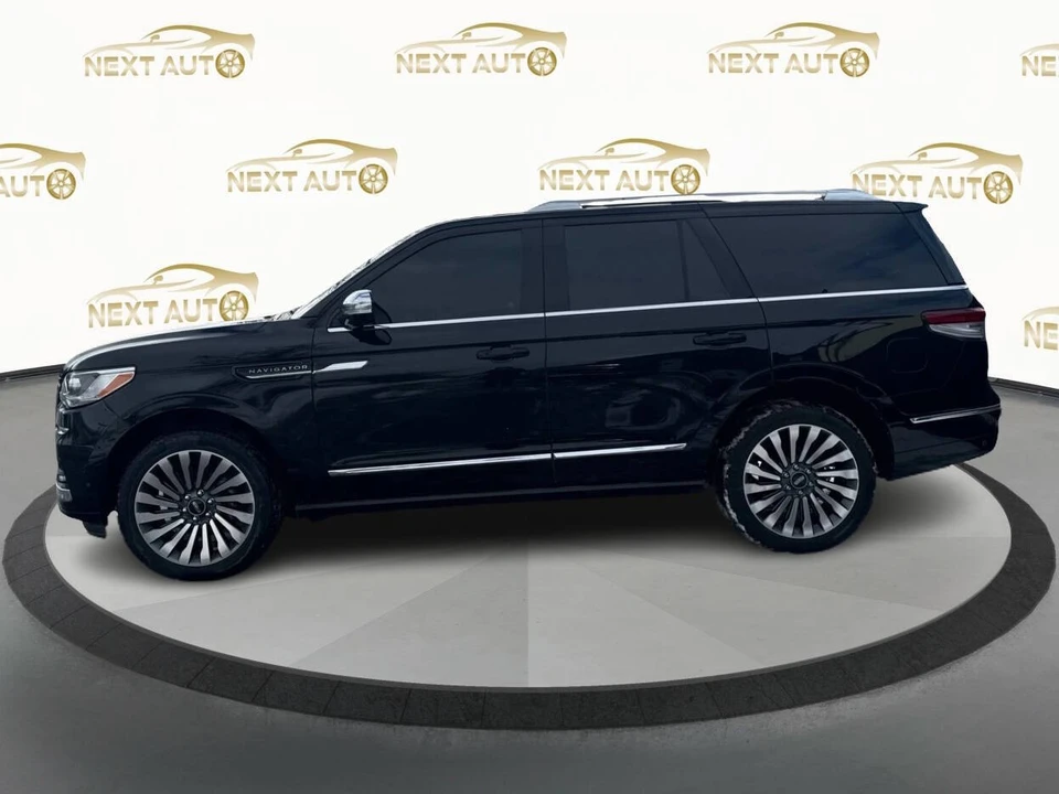 2022 Lincoln Navigator 4th Gen - Image 2 of 21