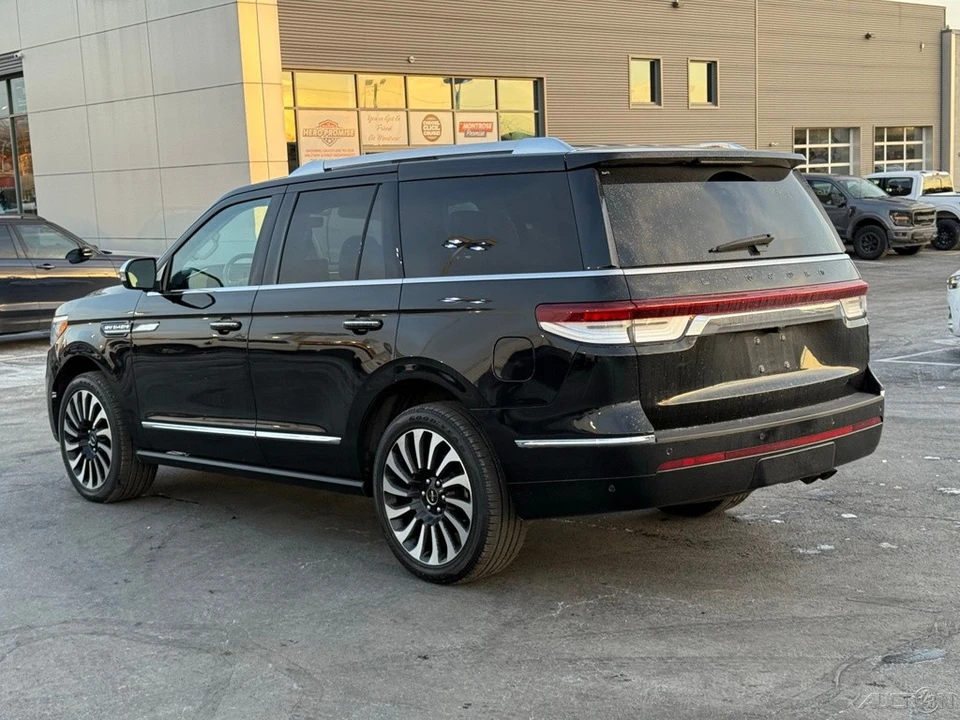 2022 Lincoln Navigator 4th Gen - Image 5 of 12