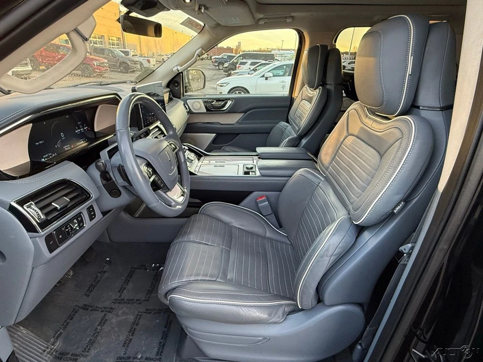 2022 Lincoln Navigator 4th Gen - Image 12 of 12