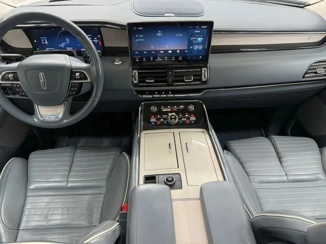 2022 Lincoln Navigator 4th Gen - Image 2 of 21