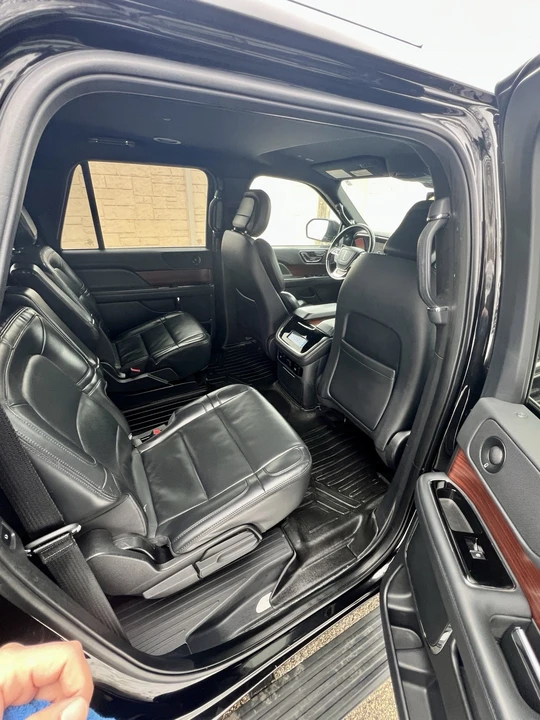 2022 Lincoln Navigator 4th Gen - Image 5 of 14