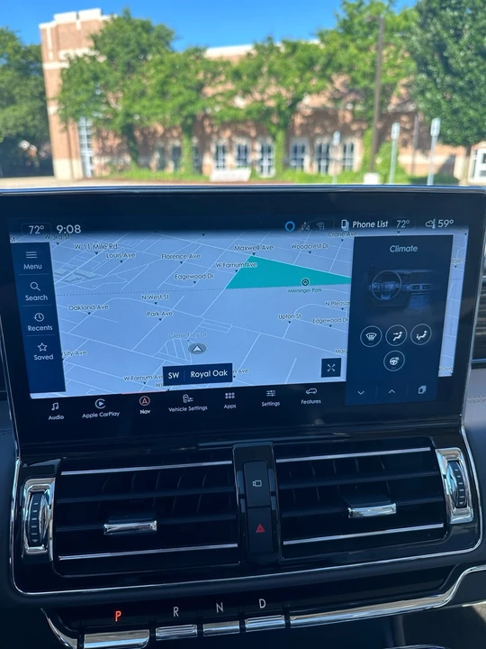 2022 Lincoln Navigator 4th Gen - Image 21 of 21