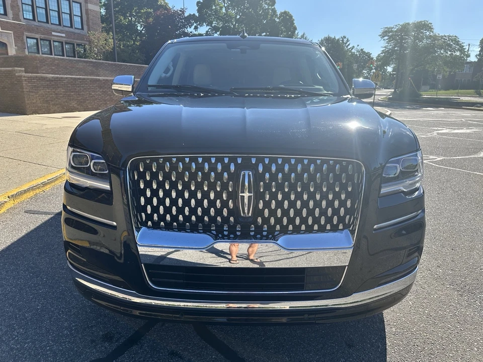 2022 Lincoln Navigator 4th Gen - Image 7 of 21