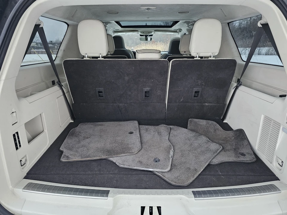 2022 Lincoln Navigator 4th Gen - Image 15 of 21