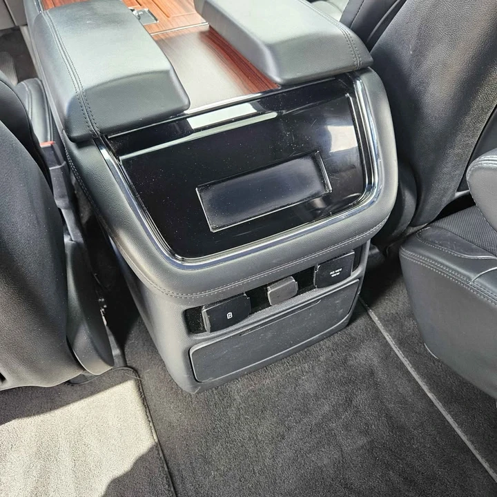 2022 Lincoln Navigator 4th Gen - Image 6 of 17