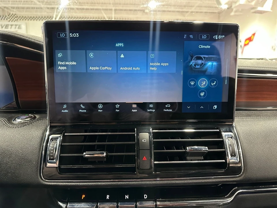 2022 Lincoln Navigator 4th Gen - Image 16 of 21
