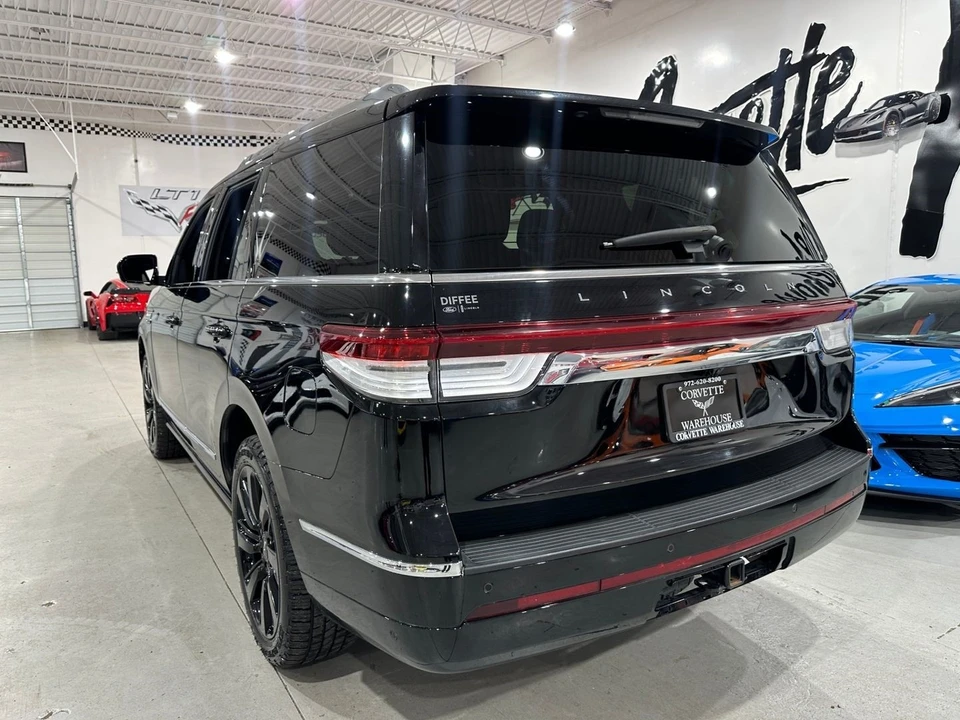 2022 Lincoln Navigator 4th Gen - Image 4 of 21