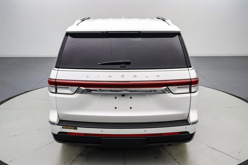 2022 Lincoln Navigator 4th Gen - Image 6 of 21