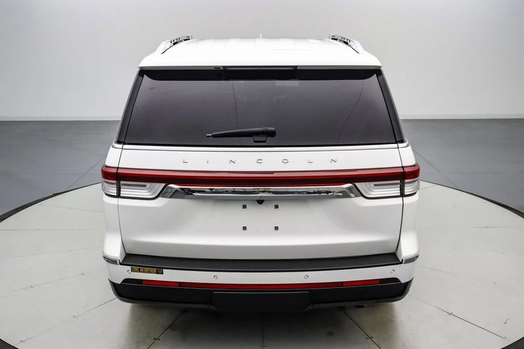 2022 Lincoln Navigator 4th Gen - Image 6 of 21