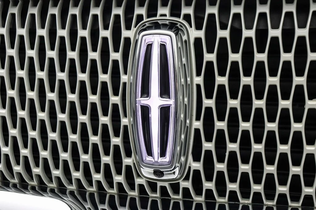 2022 Lincoln Navigator 4th Gen - Image 12 of 21