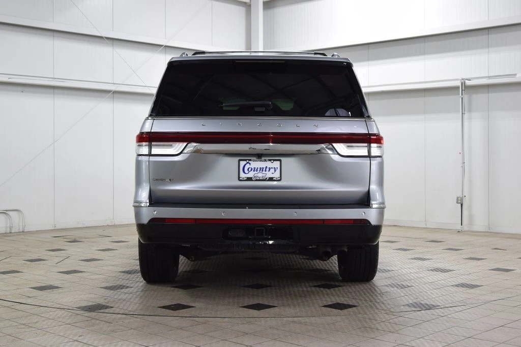 2022 Lincoln Navigator 4th Gen - Image 7 of 21
