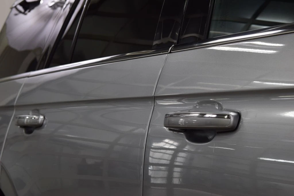 2022 Lincoln Navigator 4th Gen - Image 18 of 21