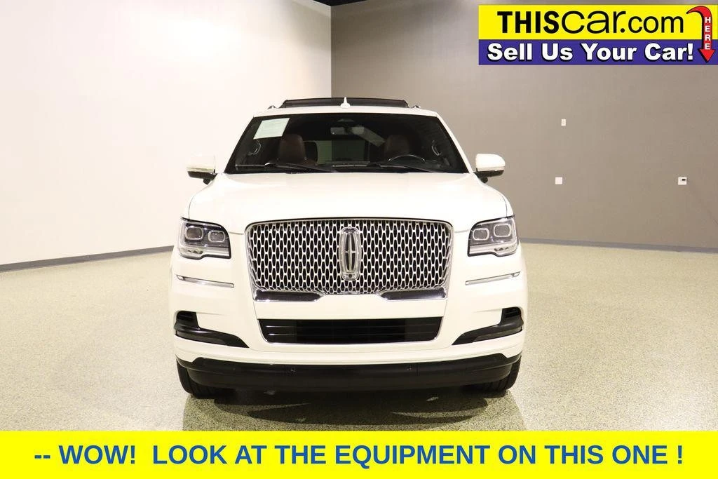 2022 Lincoln Navigator 4th Gen - Image 2 of 21