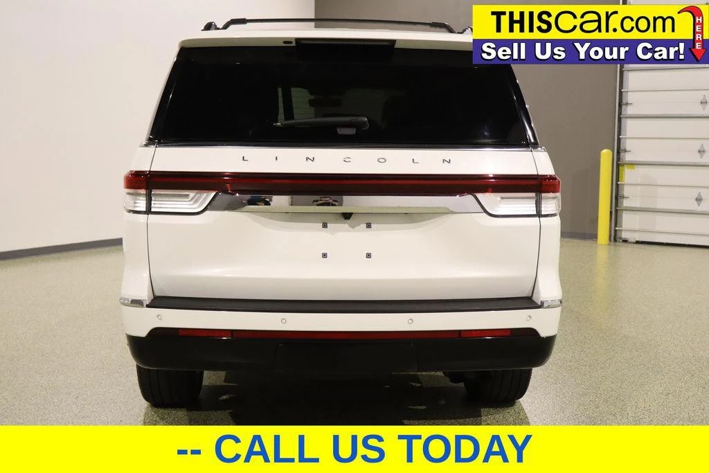 2022 Lincoln Navigator 4th Gen - Image 8 of 21